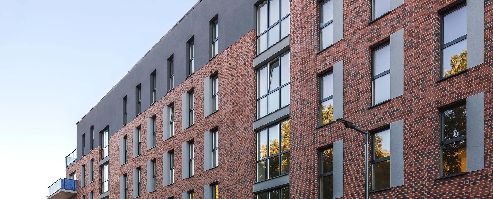 House with HPL facade